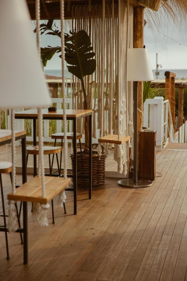 Cumeja Beach Club & Hotel Baia Domizia Exteriér fotografie